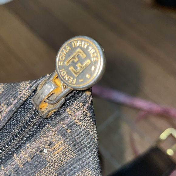 ♠️ Fendi ♠️ - Picture 13 of 16